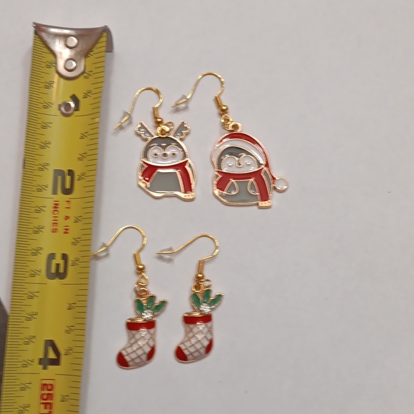 NWT Bundle of Two Pairs of Adorable Gold Dangling Christmas Earrings!! - Picture 3 of 4